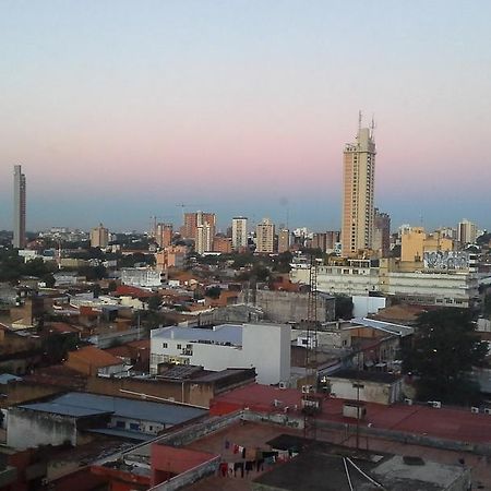 Estudio En El Centro De Asuncion Extérieur photo