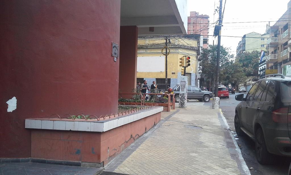 Estudio En El Centro De Asuncion Extérieur photo
